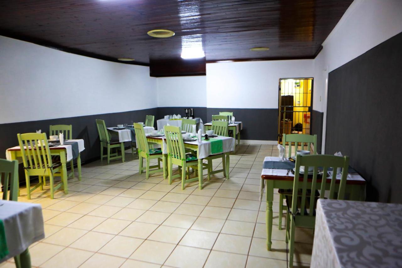 Gracious Lodge Burgersfort Extérieur photo